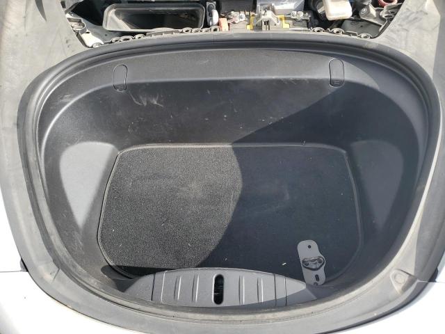 Photo 11 from auction – 2018 TESLA MODEL 3 with VIN 5YJ3E1EA7JF036034