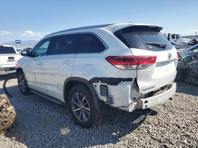 Photo 2 from auction – 2017 TOYOTA HIGHLANDER with VIN 5TDJZRFH6HS455312
