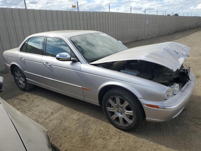 Photo 4 from auction – 2004 JAGUAR VANDENPLAS with VIN SAJEA74C34SG09548