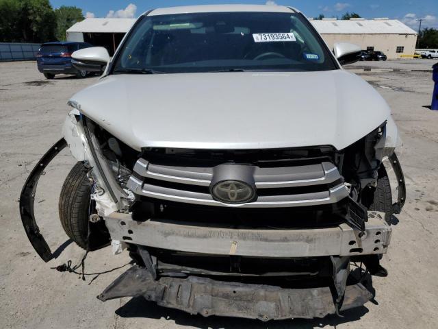 Photo 11 from auction – 2018 TOYOTA HIGHLANDER with VIN 5TDZZRFHXJS249287