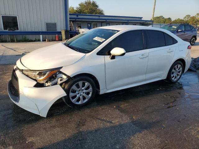 Photo 1 from auction – 2020 TOYOTA COROLLA LE with VIN 5YFEPRAE2LP084901
