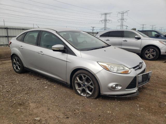 Снимка 4 от търг – 2014 FORD FOCUS SE с VIN 1FADP3F22EL234353