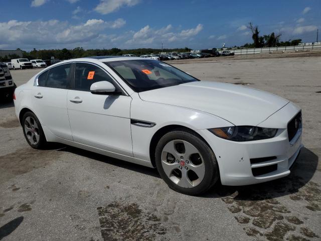 Photo 4 from auction – 2018 JAGUAR XE with VIN SAJAR4FX3JCP38835