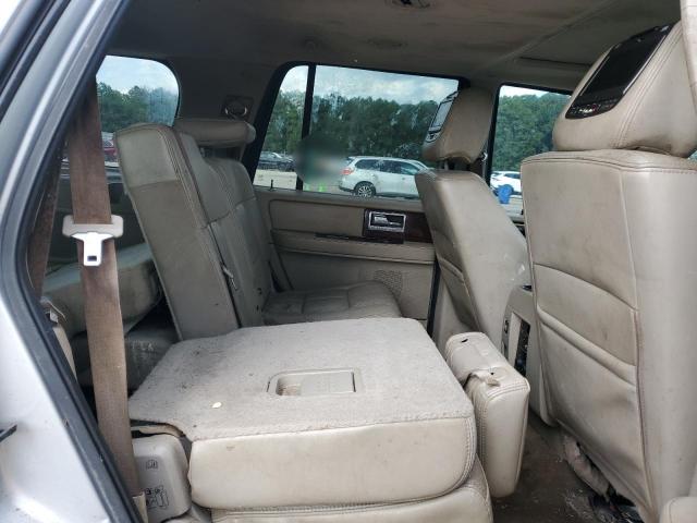 Photo 11 from auction – 2011 LINCOLN NAVIGATOR with VIN 5LMJJ2H52BEJ08860
