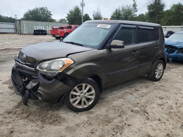 KIA SOUL + 2013 with VIN KNDJT2A60D7538060 - Photo from auction