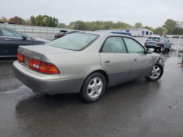 Photo 3 from auction – 1999 LEXUS ES 300 with VIN JT8BF28G4X0221758