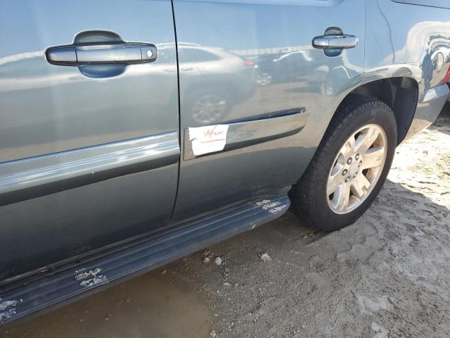 Photo 13 from auction – 2008 GMC YUKON with VIN 1GKFC13078R184027