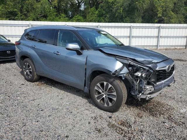 Photo 4 from auction – 2021 TOYOTA HIGHLANDER with VIN 5TDHZRAH8MS073119