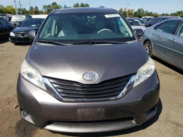 Photo 5 from auction – 2012 TOYOTA SIENNA LE with VIN 5TDKK3DC4CS228805
