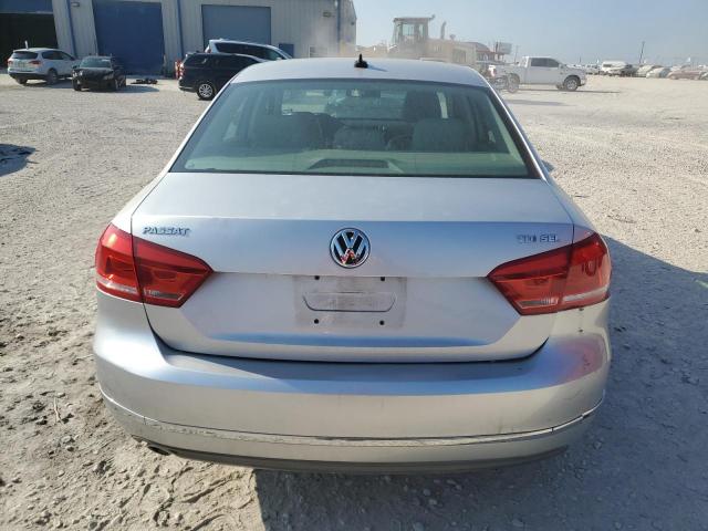 Photo 6 from auction – 2012 VOLKSWAGEN PASSAT SEL with VIN 1VWCN7A36CC048330