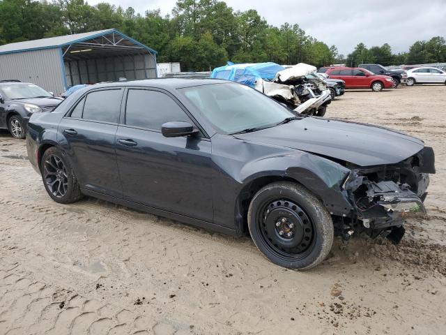 Photo 4 from auction – 2019 CHRYSLER 300 S with VIN 2C3CCABG3KH515081