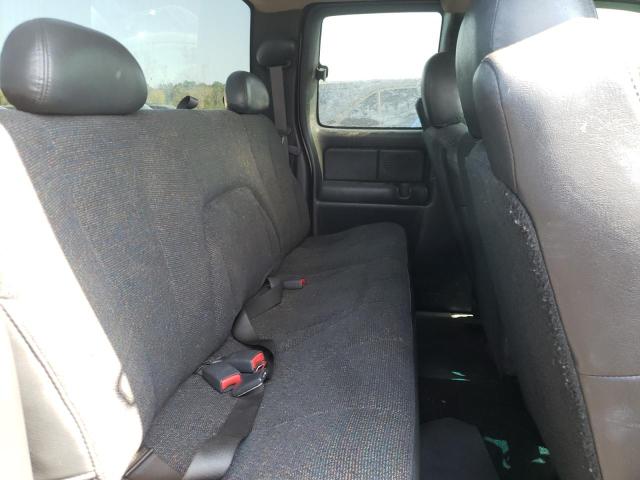 Photo 10 from auction – 2002 CHEVROLET SILVERADO with VIN 1GCEK19V12E304058