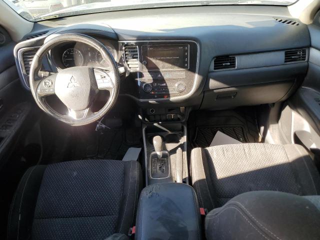 Photo 8 from auction – 2017 MITSUBISHI OUTLANDER with VIN JA4AD3A36HZ039986