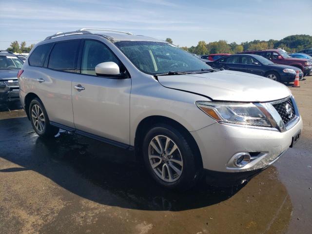 Photo 4 from auction – 2015 NISSAN PATHFINDER with VIN 5N1AR2MM1FC643768