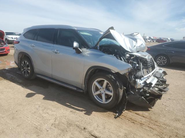 Photo 4 from auction – 2022 TOYOTA HIGHLANDER with VIN 5TDGZRBH0NS201302