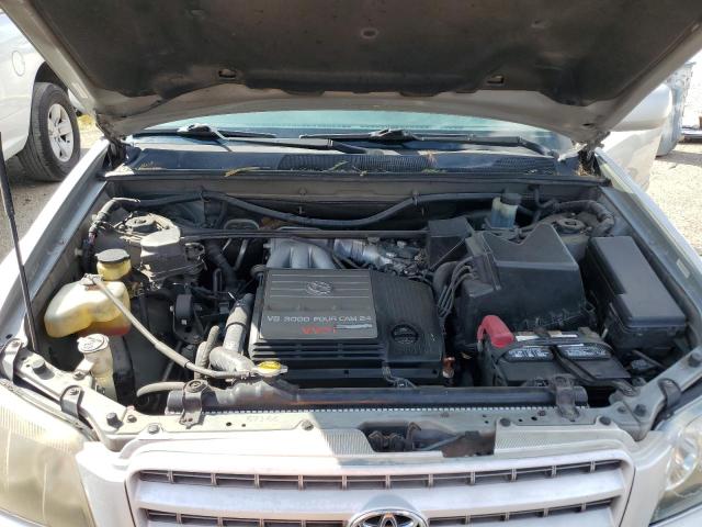 Photo 11 from auction – 2002 TOYOTA HIGHLANDER with VIN JTEGF21A020047754