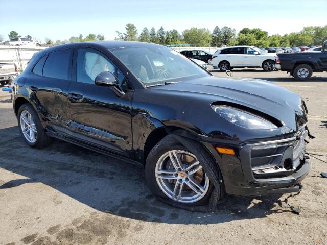 Photo 4 from auction – 2023 PORSCHE MACAN BASE with VIN WP1AA2A57PLB04371