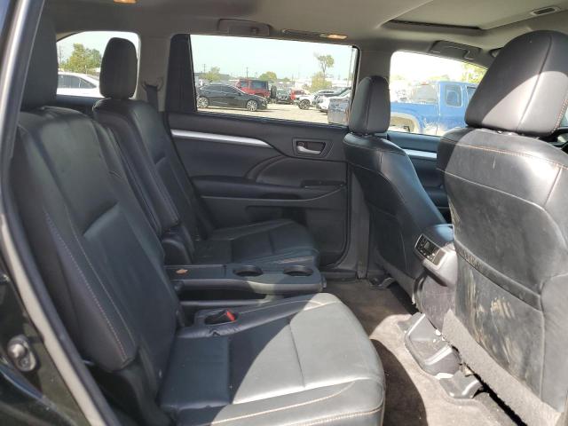 Photo 11 from auction – 2015 TOYOTA HIGHLANDER with VIN 5TDJKRFH9FS117565