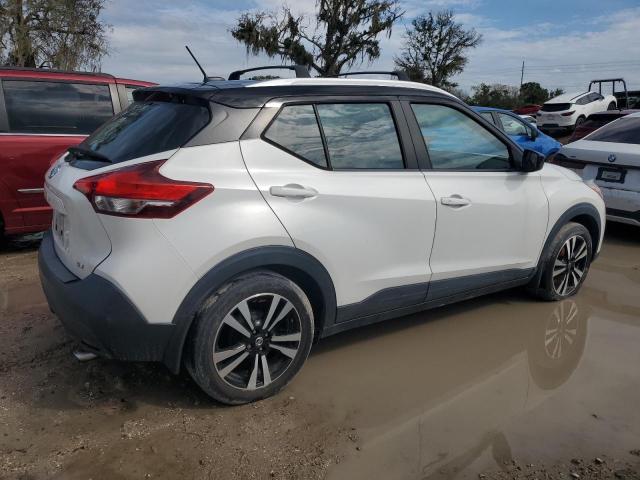 Photo 3 from auction – 2018 NISSAN KICKS S with VIN 3N1CP5CU2JL540669