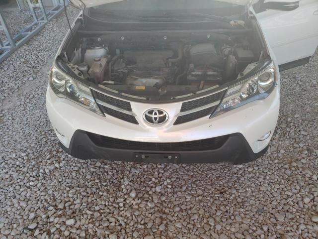 Photo 12 from auction – 2015 TOYOTA RAV4 LIMIT with VIN JTMDFREV2FD100952
