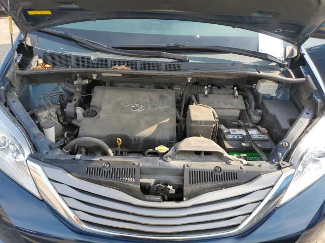 Photo 12 from auction – 2012 TOYOTA SIENNA XLE with VIN 5TDYK3DC5CS199745