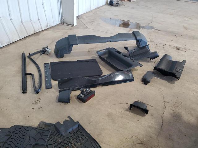 Photo 13 from auction – 2015 JEEP WRANGLER U with VIN 1C4BJWDG7FL507520