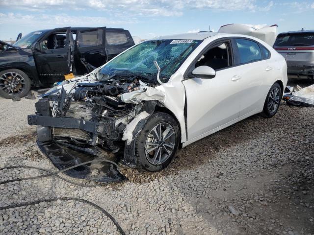 KIA FORTE LX 2023 with VIN 3KPF24AD6PE637599 - Photo from auction