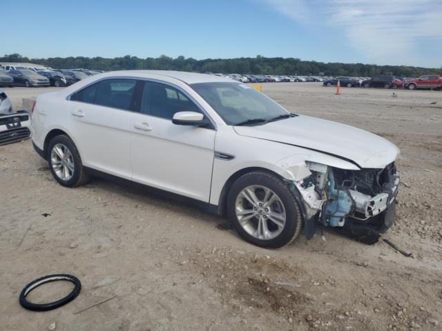 Photo 4 from auction – 2013 FORD TAURUS SEL with VIN 1FAHP2E86DG203955