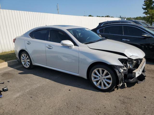Photo 4 from auction – 2010 LEXUS IS 250 with VIN JTHCF5C26A5040236