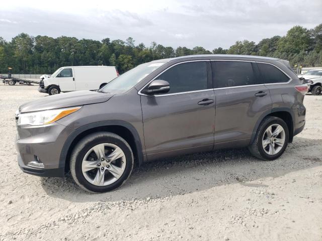 TOYOTA HIGHLANDER 2014 with VIN 5TDDKRFHXES008155 - Photo from auction