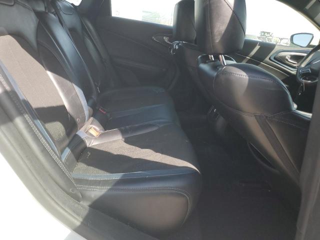Photo 10 from auction – 2015 CHRYSLER 200 S with VIN 1C3CCCDG5FN615852