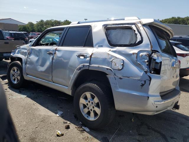 Photo 2 from auction – 2013 TOYOTA 4RUNNER SR with VIN JTEBU5JRXD5123493