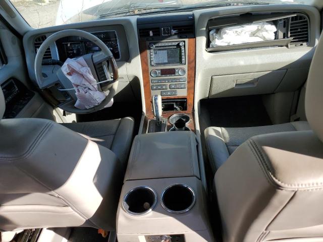 Photo 8 from auction – 2013 LINCOLN NAVIGATOR with VIN 5LMJJ2J51DEL00896