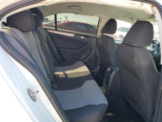 Photo 10 from auction – 2017 VOLKSWAGEN JETTA S with VIN 3VW2B7AJ1HM254955