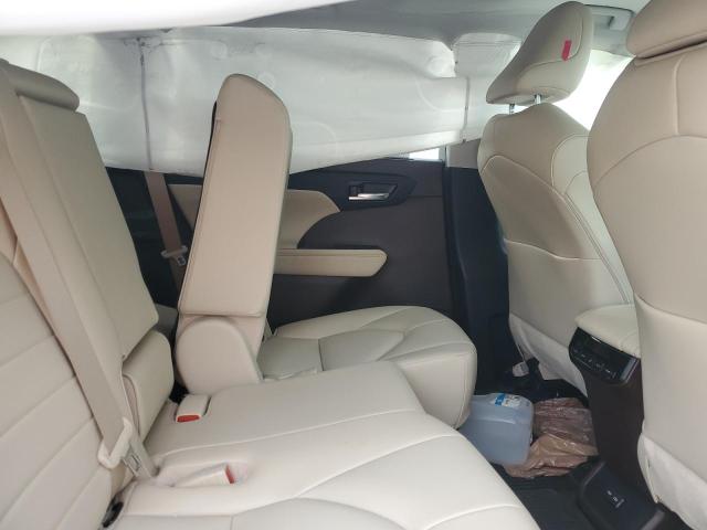 Photo 10 from auction – 2022 TOYOTA HIGHLANDER with VIN 5TDGBRCH1NS547104