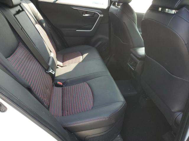 Photo 11 from auction – 2021 TOYOTA RAV4 PRIME with VIN JTMEB3FV2MD059313
