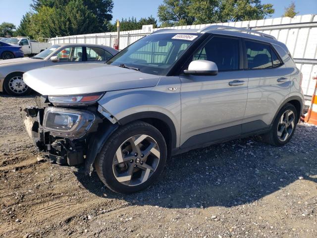 HYUNDAI VENUE SEL 2022 with VIN KMHRC8A35NU166192 - Photo from auction