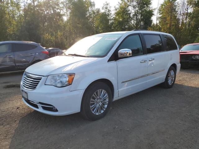 CHRYSLER TOWN & COU 2015 with VIN 2C4RC1CG8FR672593 - Photo from auction