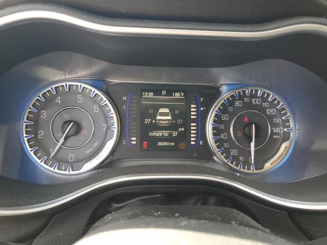 Photo 9 from auction – 2015 CHRYSLER 200 LIMITE with VIN 1C3CCCAB9FN613790