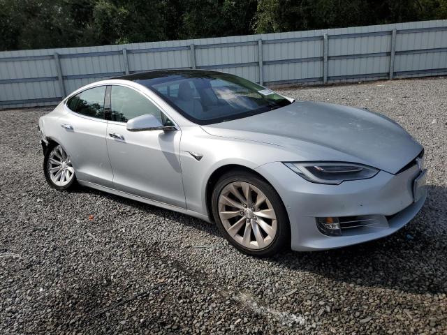 Photo 4 from auction – 2018 TESLA MODEL S with VIN 5YJSA1E29JF280638