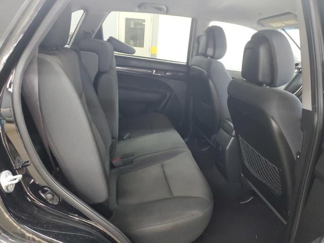 Photo 11 from auction – 2013 KIA SORENTO LX with VIN 5XYKT4A19DG387680