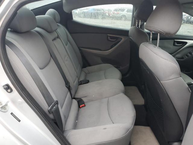 Photo 10 from auction – 2012 HYUNDAI ELANTRA GL with VIN 5NPDH4AE8CH064645