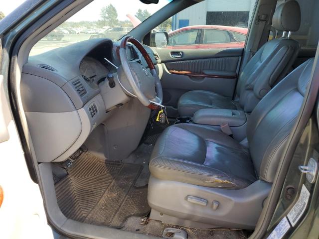 Photo 7 from auction – 2004 TOYOTA SIENNA XLE with VIN 5TDBA22C14S021211