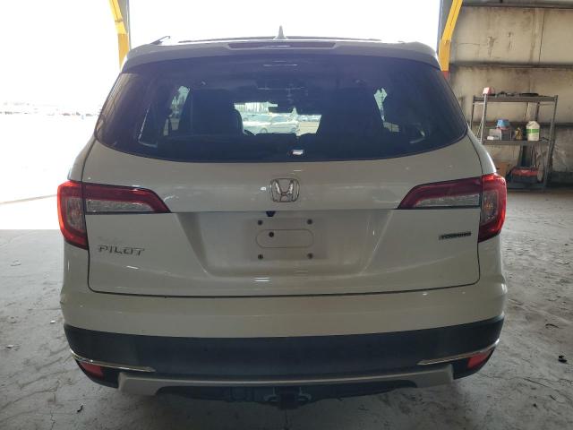 Photo 6 from auction – 2019 HONDA PILOT TOUR with VIN 5FNYF5H69KB002843