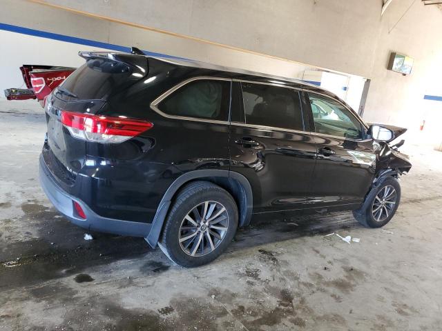 Photo 3 from auction – 2017 TOYOTA HIGHLANDER with VIN 5TDJZRFH8HS456963