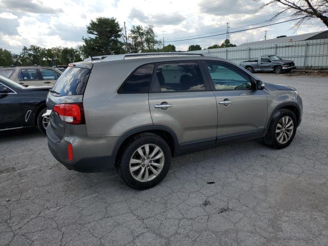 Photo 3 from auction – 2015 KIA SORENTO EX with VIN 5XYKUDA76FG640670