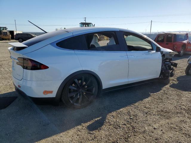 Photo 3 from auction – 2020 TESLA MODEL X with VIN 5YJXCDE25LF261721