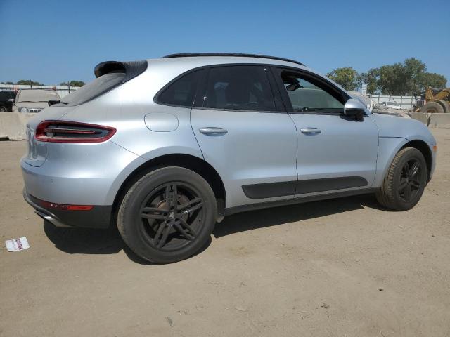 Photo 3 from auction – 2018 PORSCHE MACAN with VIN WP1AA2A58JLB08873
