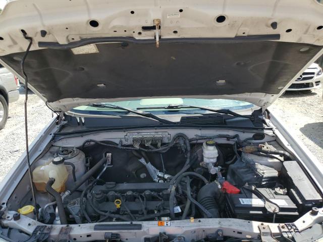 Photo 11 from auction – 2010 FORD ESCAPE XLS with VIN 1FMCU0C74AKA31201