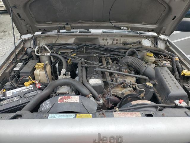 Photo 11 from auction – 2001 JEEP CHEROKEE C with VIN 1J4FF58S01L537506